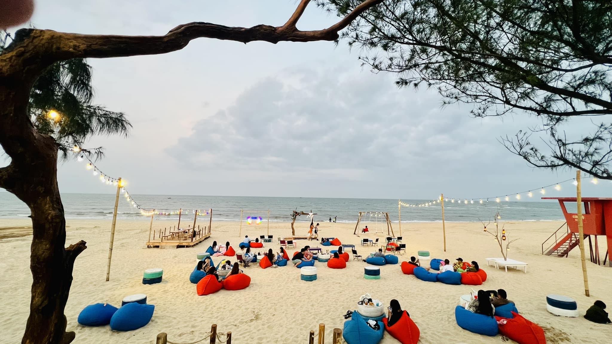 Nhật Lệ – top 10 bãi biển xinh đẹp, quyến rũ bậc nhất tại Việt Nam.
