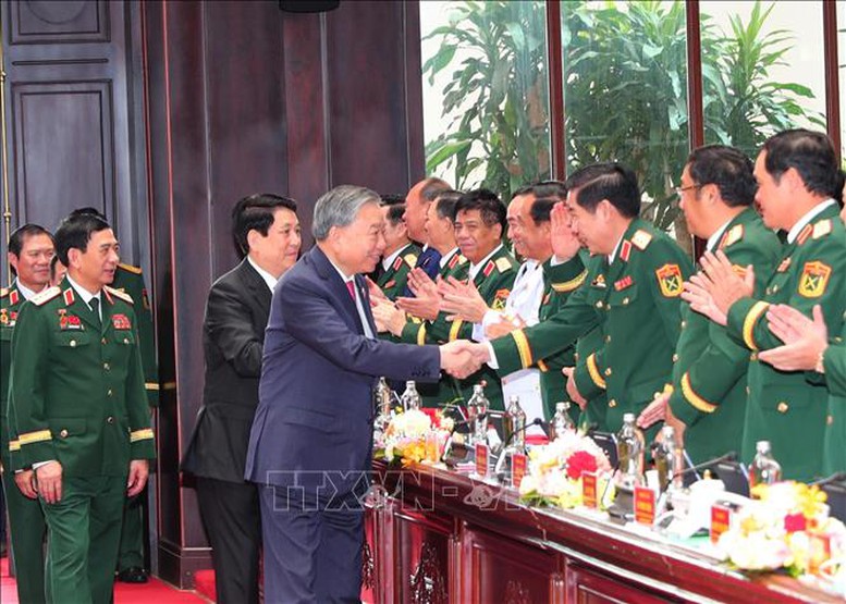 Tổng Bí thư và Chủ tịch nước dự phiên bế mạc Đại hội đại biểu Đảng bộ Quân đội lần thứ XII- Ảnh 1.