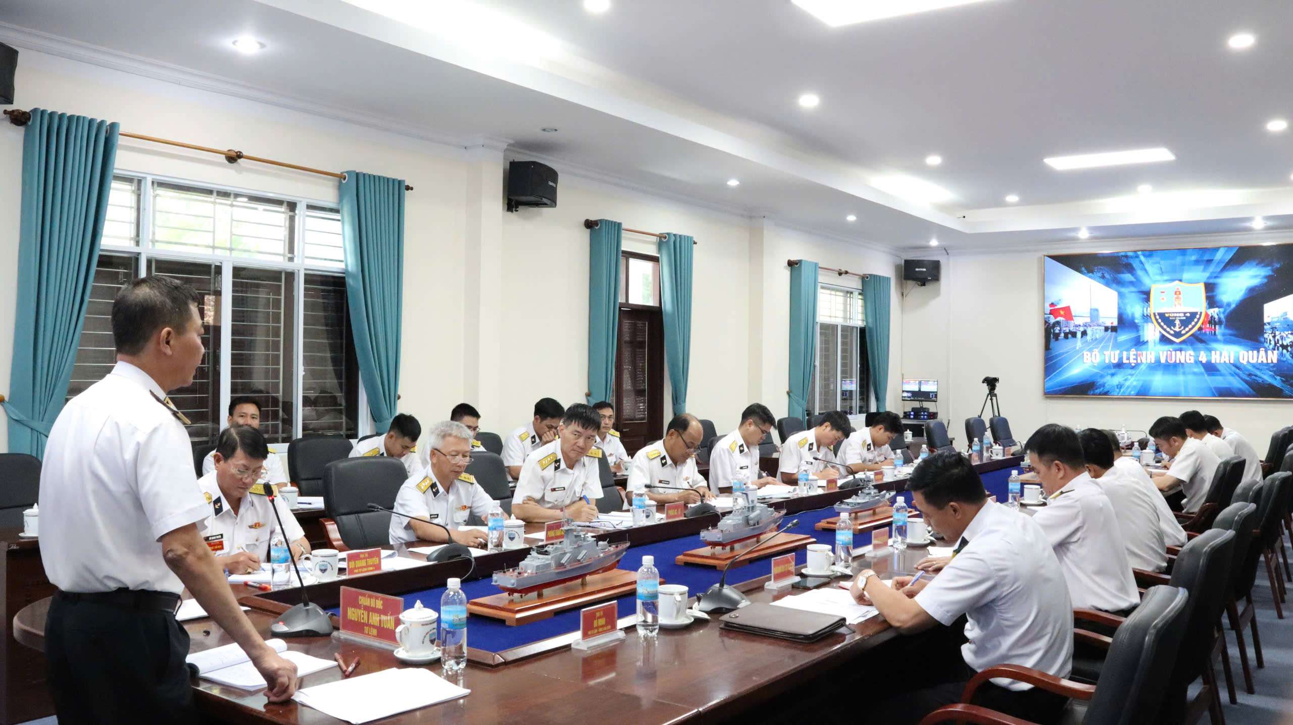 Vùng 4 Hải quân rút kinh nghiệm chương trình “Xanh hóa Trường Sa”