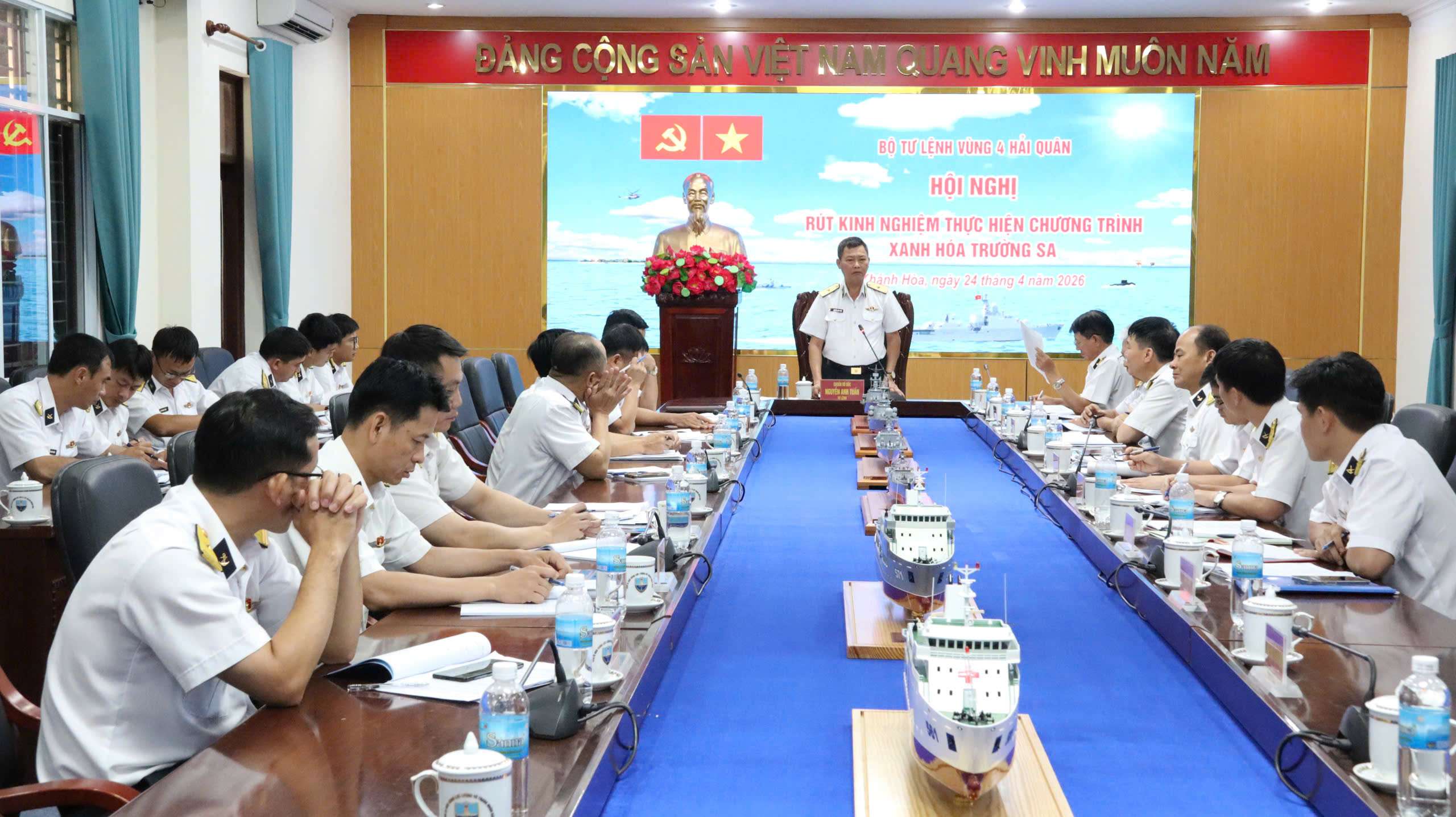 Vùng 4 Hải quân rút kinh nghiệm chương trình “Xanh hóa Trường Sa”