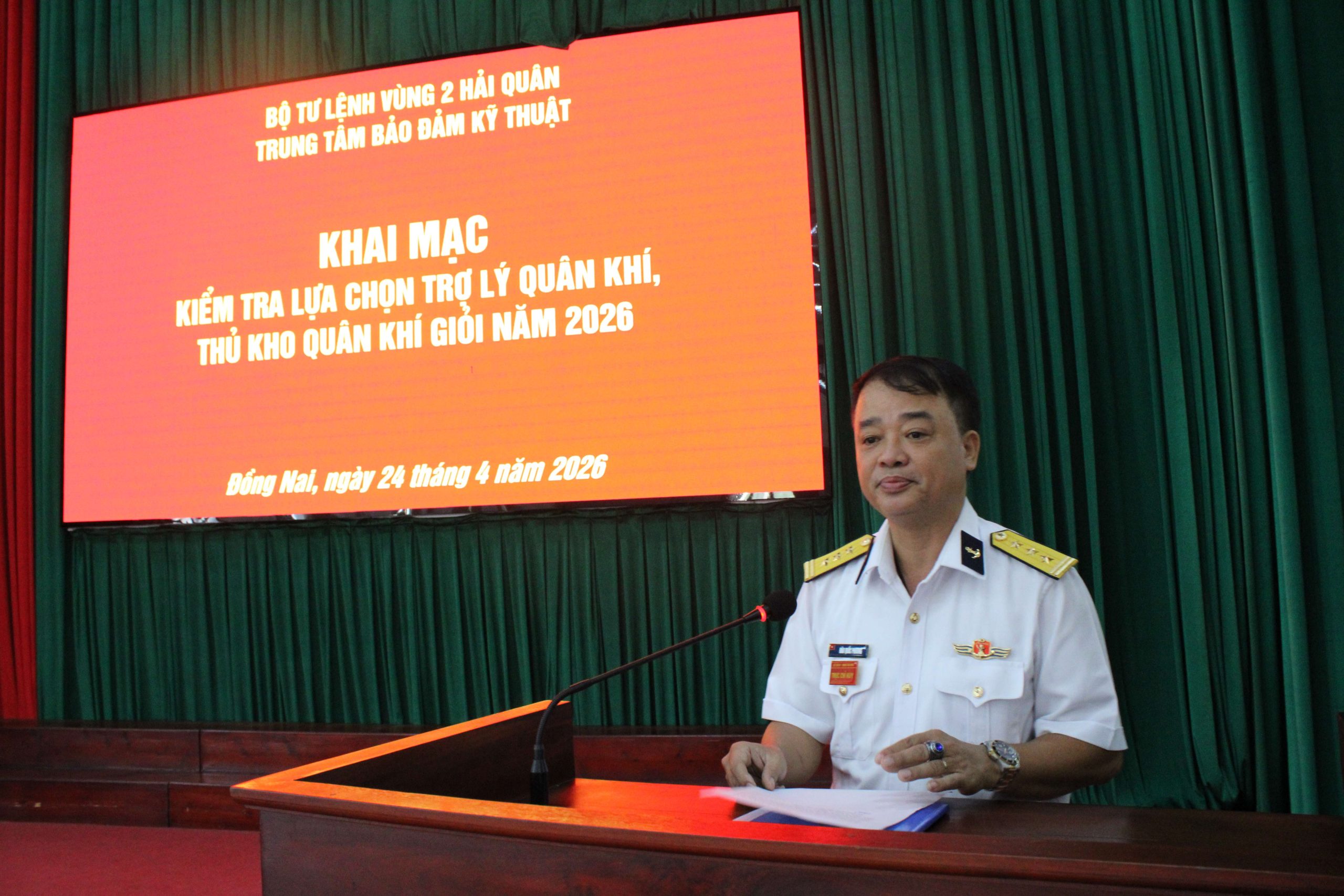 Trung tâm Bảo đảm kỹ thuật Vùng 2 Hải quân lựa chọn trợ lý, thủ kho quân khí giỏi năm 2026