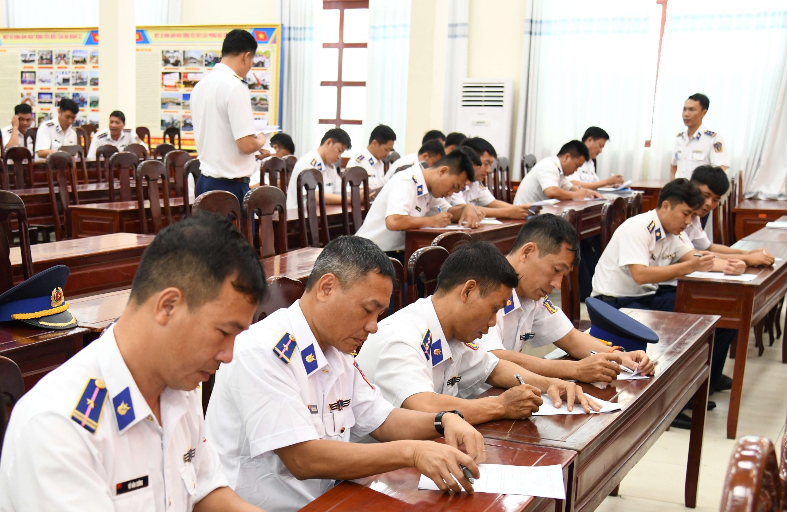 Bộ Tư lệnh Vùng Cảnh sát biển 3 khai mạc kiểm tra kỹ năng nghề cho 437 thí sinh