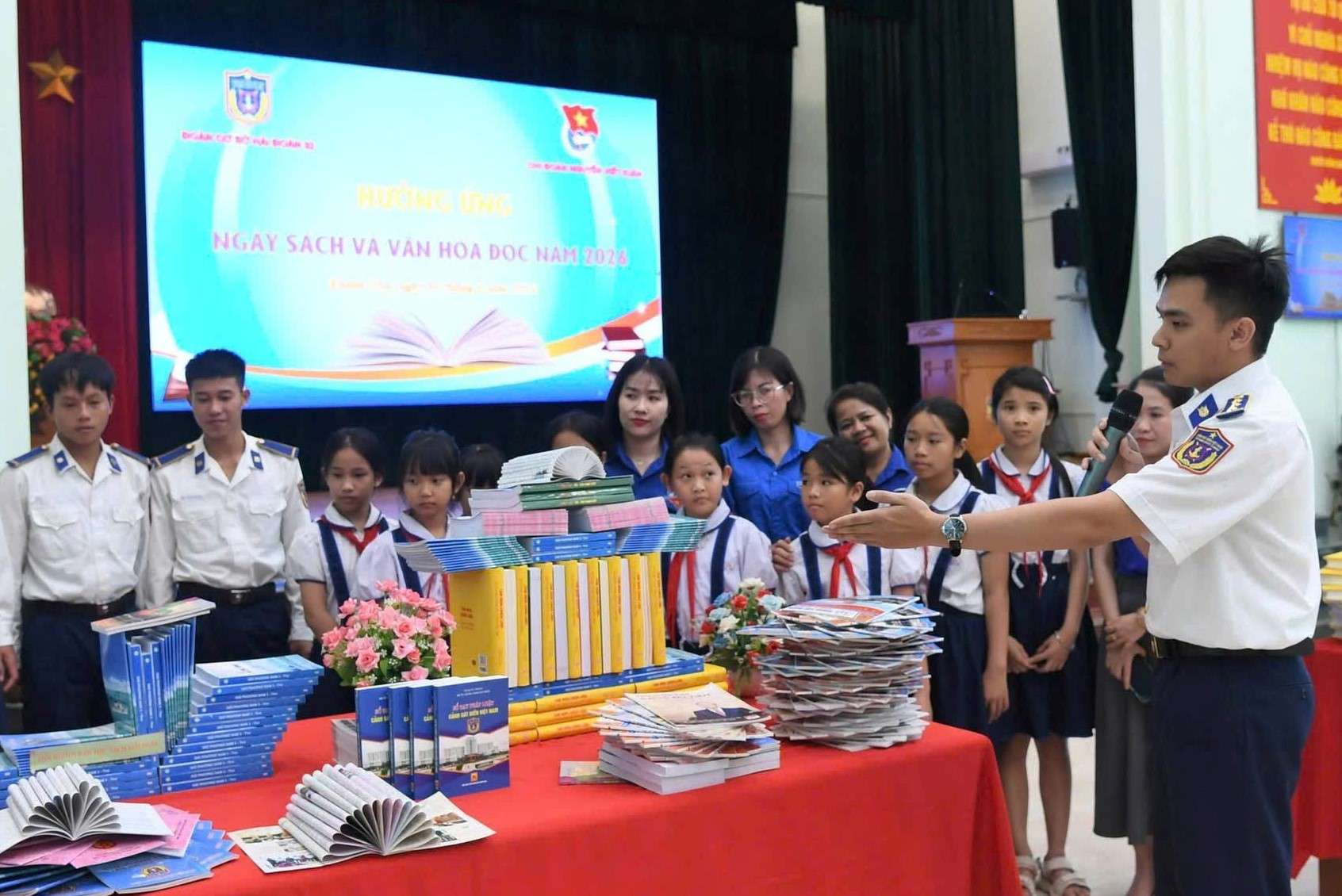 Bộ Tư lệnh Vùng Cảnh sát biển 3: Cán bộ, chiến sĩ  chủ động tự học từ phong trào đọc sách