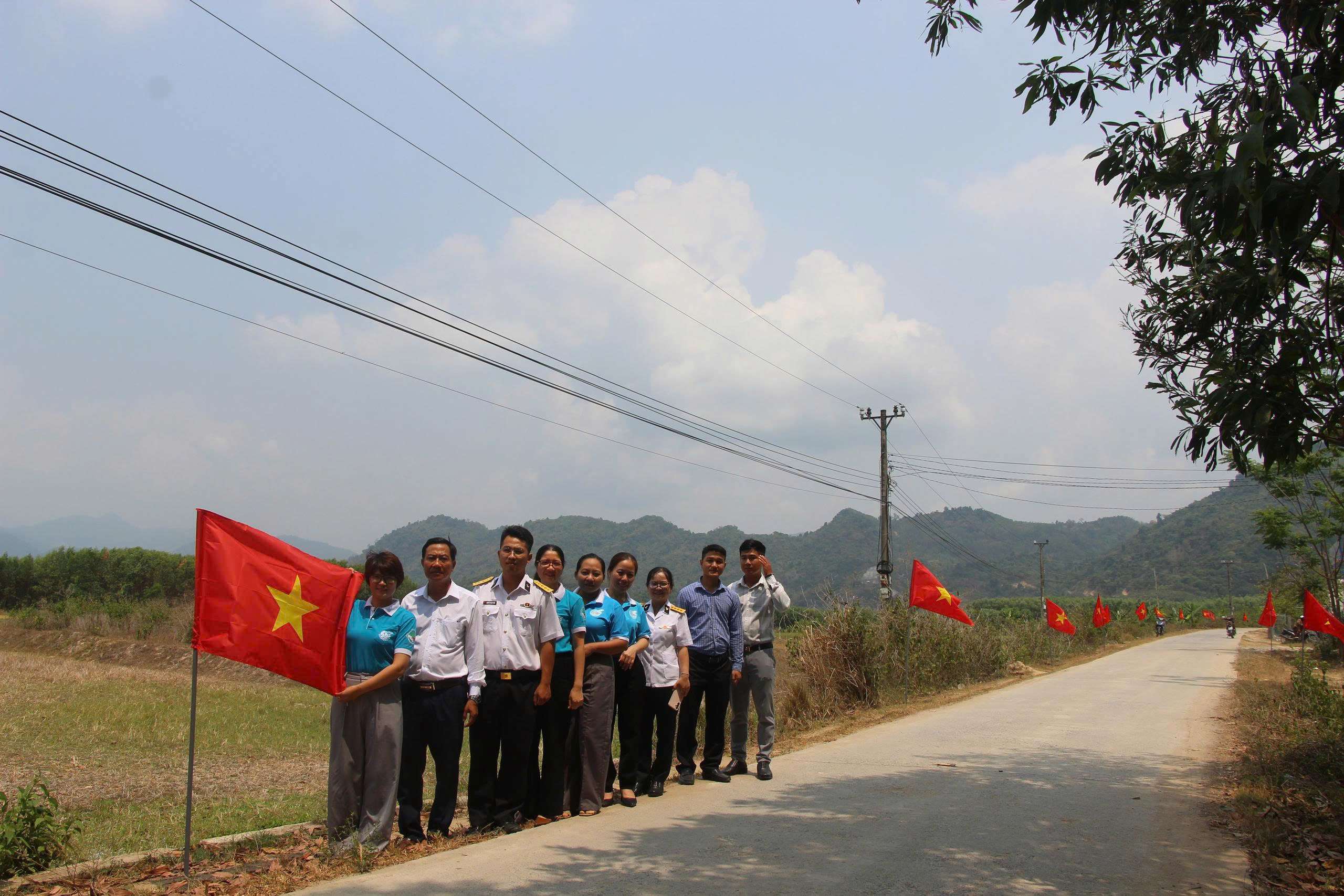 Phụ nữ Đặc khu Trường Sa lan tỏa yêu thương qua chương trình “Ngọn cờ chủ quyền”