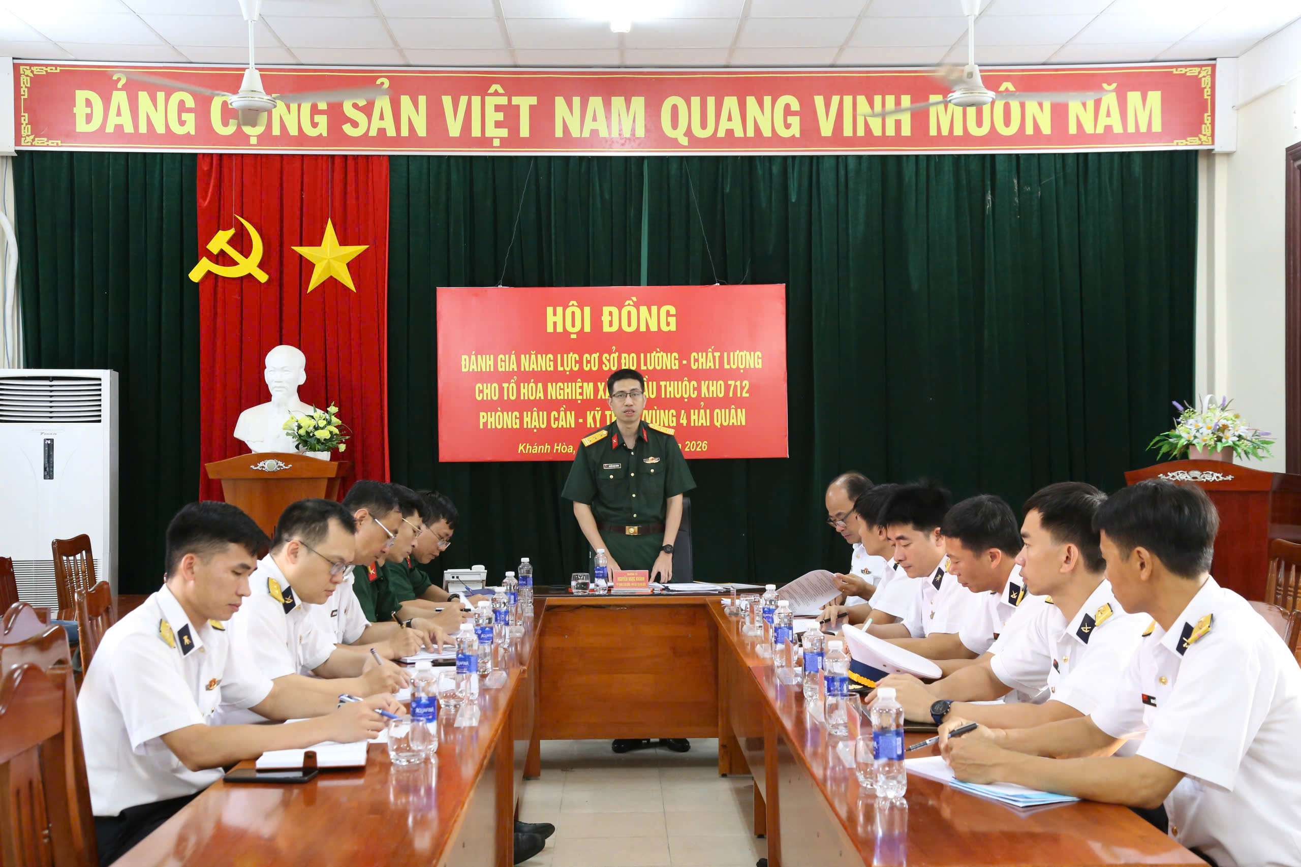 Vùng 4 Hải quân đánh giá năng lực cơ sở đo lường – chất lượng tại Kho 712