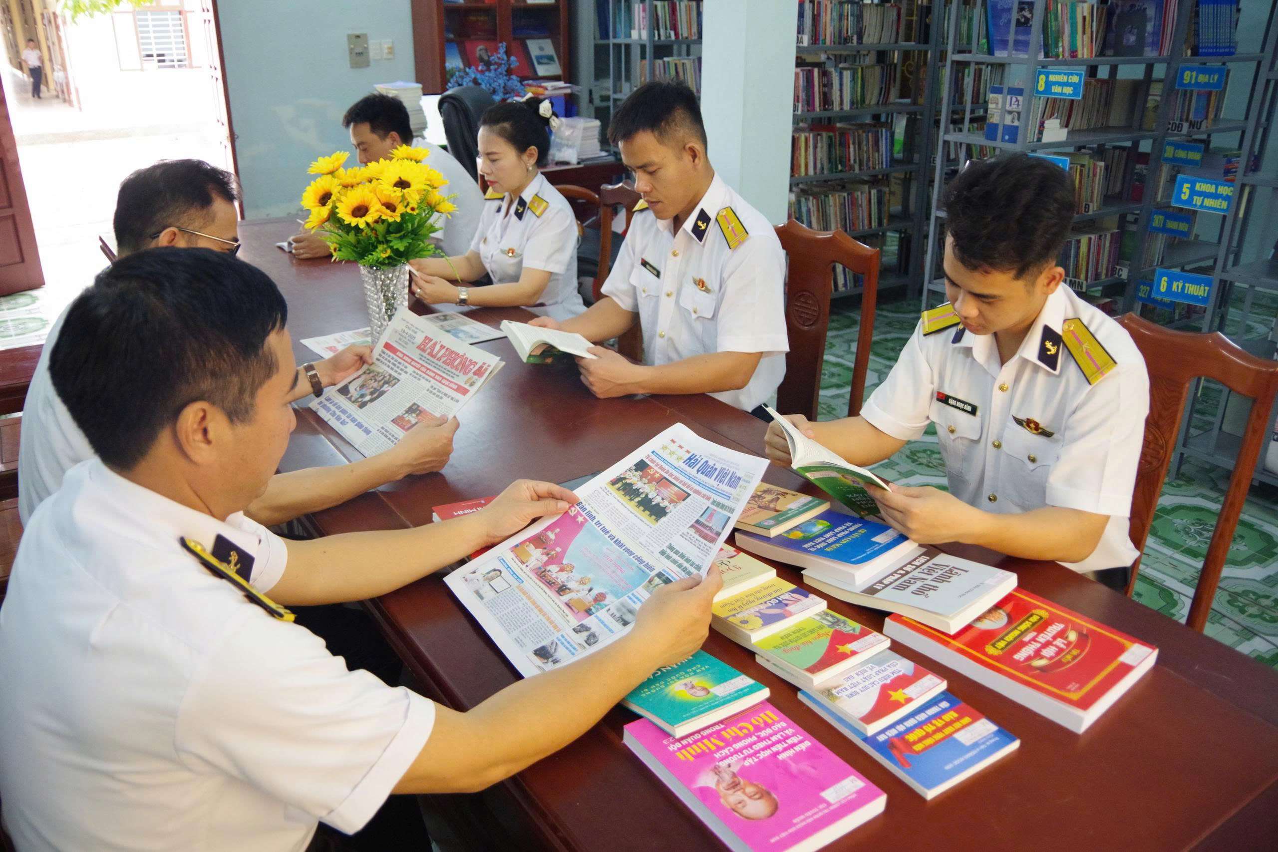 Đoàn Đo đạc, nghiên cứu biển, biên vẽ hải đồ lan tỏa văn hóa đọc trong đơn vị