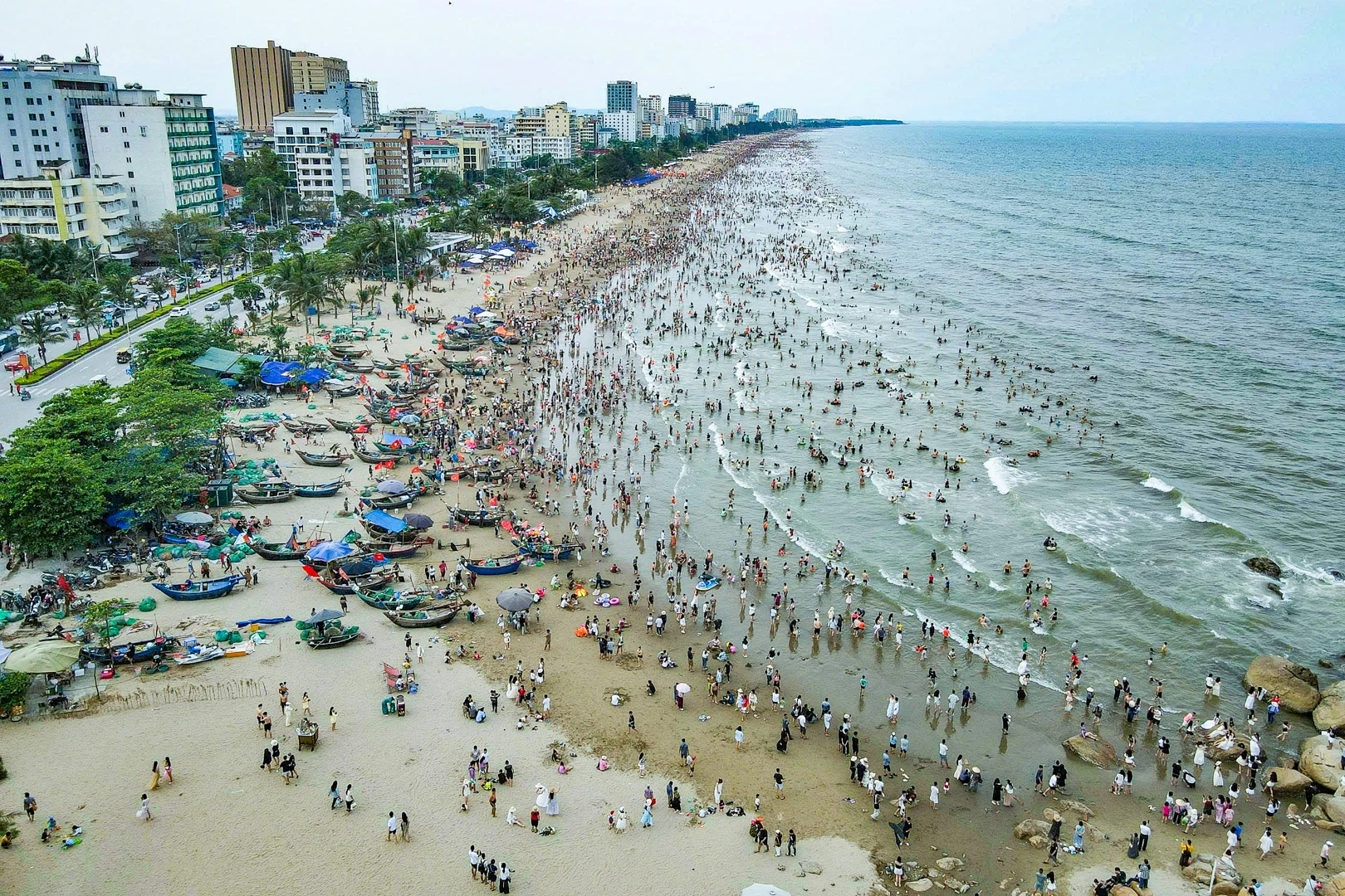 Sầm Sơn 2026: “Lột xác” ngoạn mục từ thay đổi quản lý đến chất lượng dịch vụ